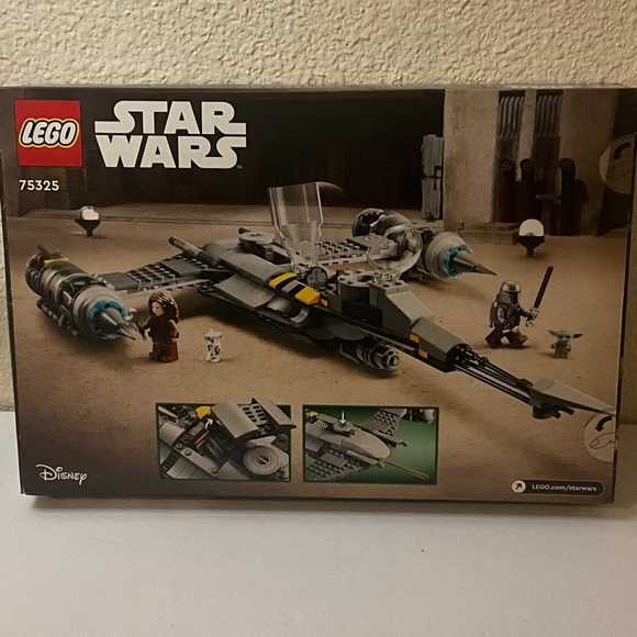 LEGO Star Wars Mandalorian Starfighter - Gray and Black - Picture 2 of 2